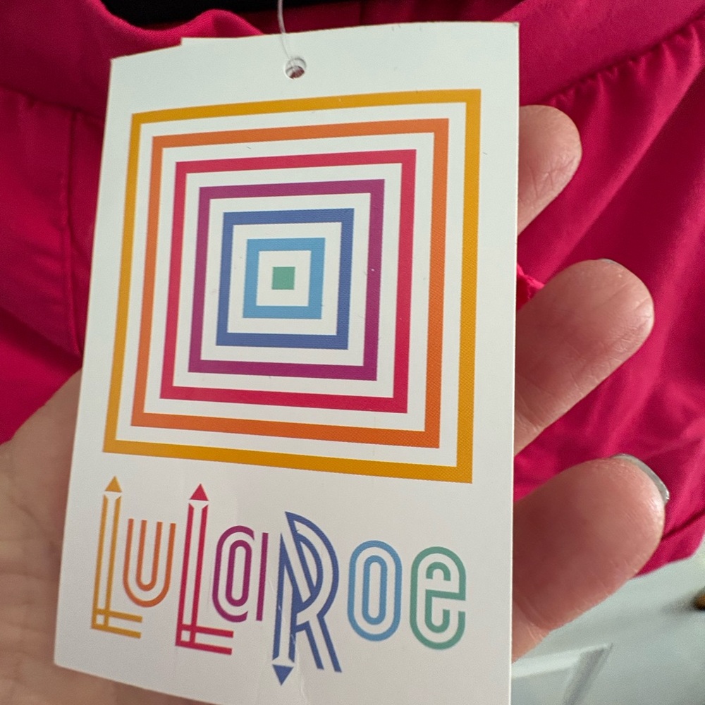 LuLaRoe Women's Pink Shorts - Picture 4 of 4